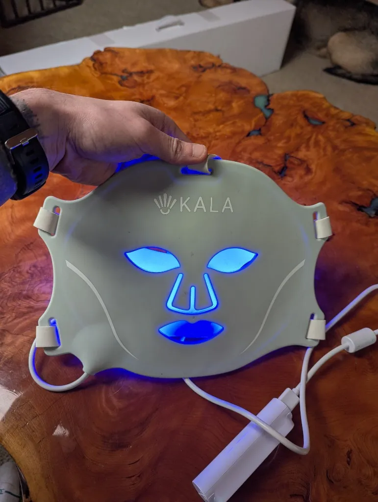 Kala Glow face mask illuminated with 465nm Blue light for acne bacteria elimination